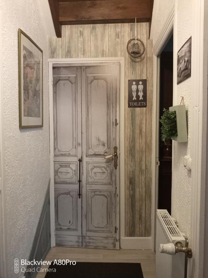 Olliergues Chambre Bounty, B&B, Cuisine Privee, Lit Queen Size, Terrasse, Parking, Garage المظهر الخارجي الصورة