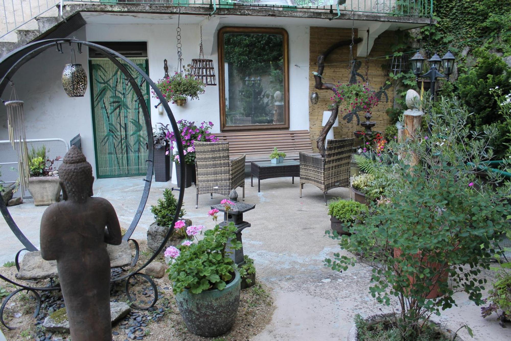 Olliergues Chambre Bounty, B&B, Cuisine Privee, Lit Queen Size, Terrasse, Parking, Garage المظهر الخارجي الصورة