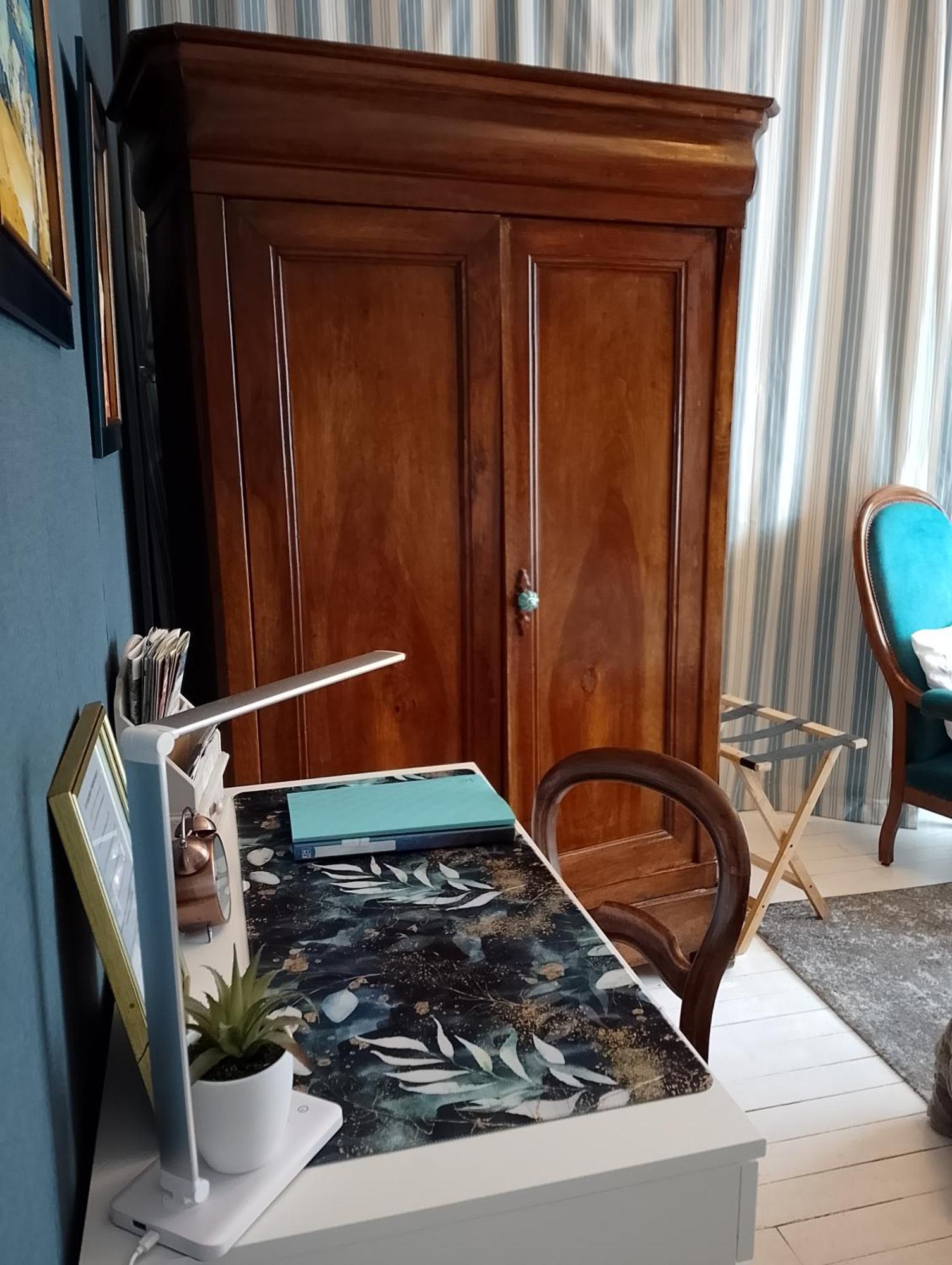 Olliergues Chambre Bounty, B&B, Cuisine Privee, Lit Queen Size, Terrasse, Parking, Garage المظهر الخارجي الصورة
